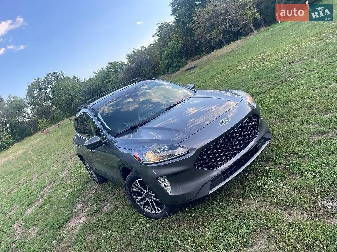 Ford Escape 2022 photo 2