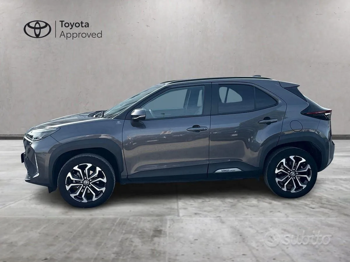 Toyota Yaris Cross 2024 photo 3