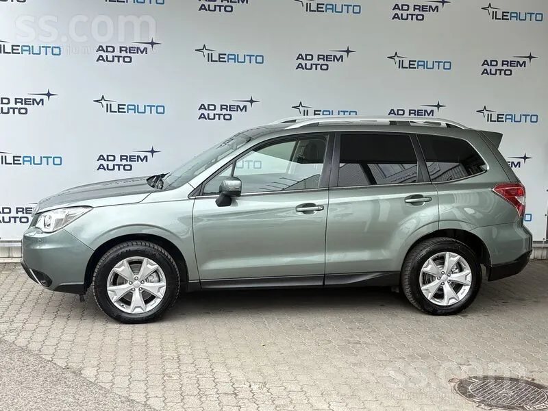 Subaru Forester 2015 photo 2