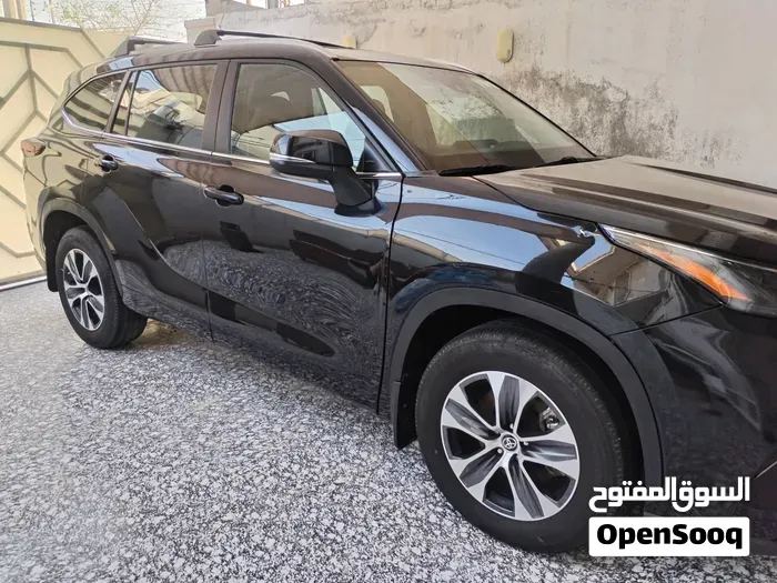 Toyota Highlander 2024 photo 2