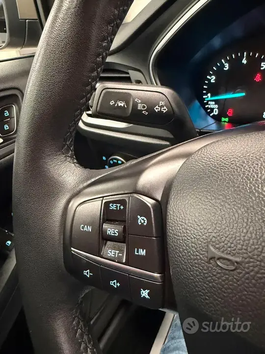 Ford Focus 2019 photo 3