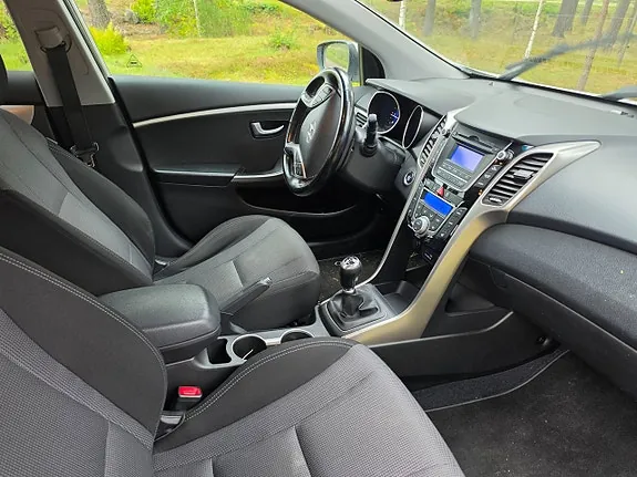 Hyundai I30 2014 photo 2