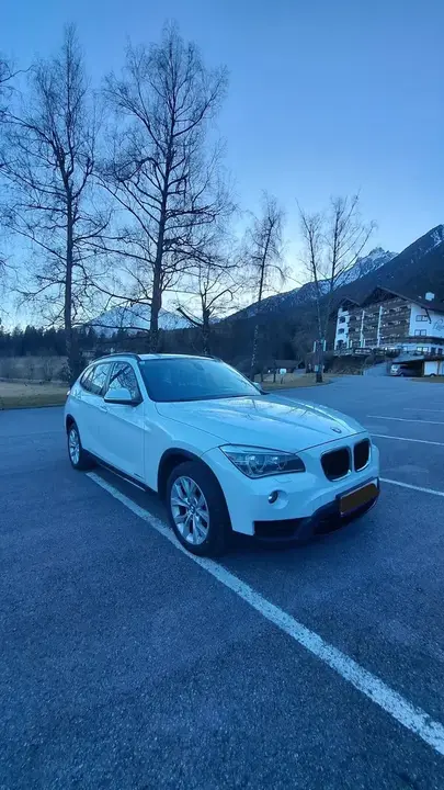 BMW X1 2012 photo 2