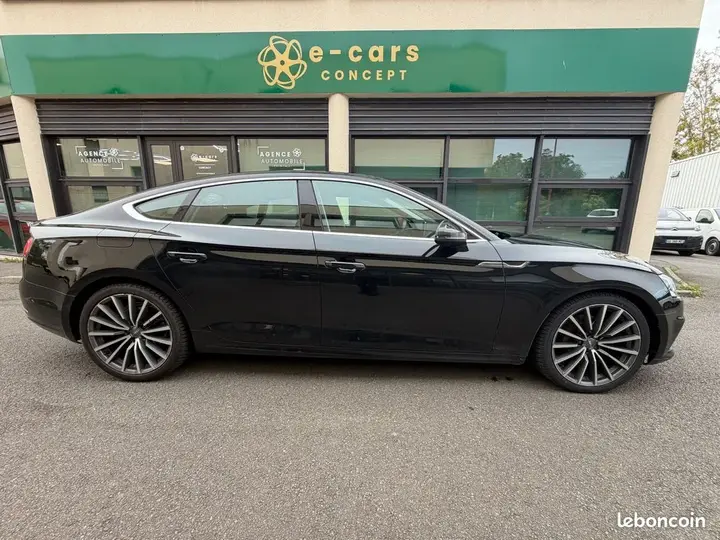 Audi A5 2017 photo 2