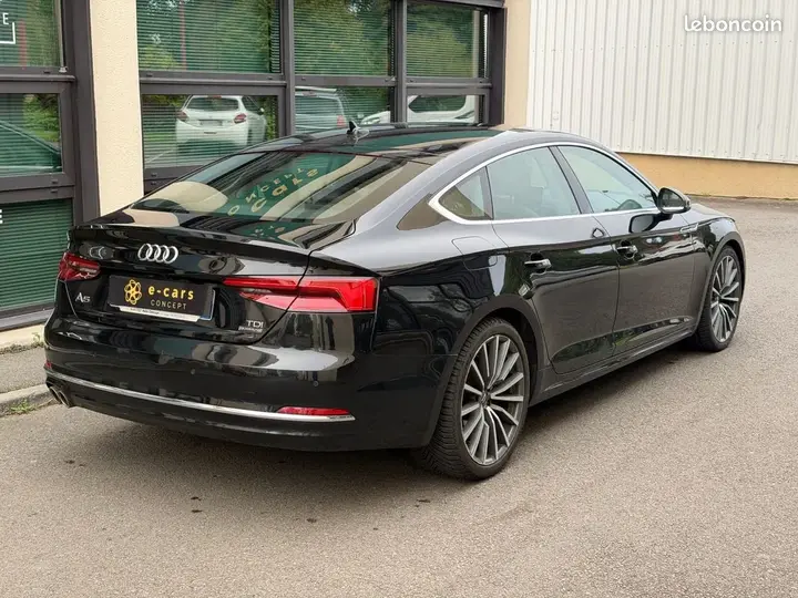 Audi A5 2017 photo 3