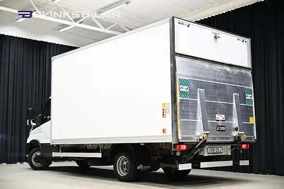 Iveco Daily 2023 photo 4