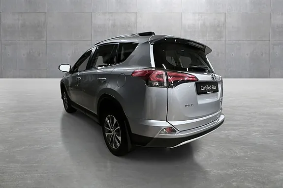 Toyota Rav4 2018 photo 3