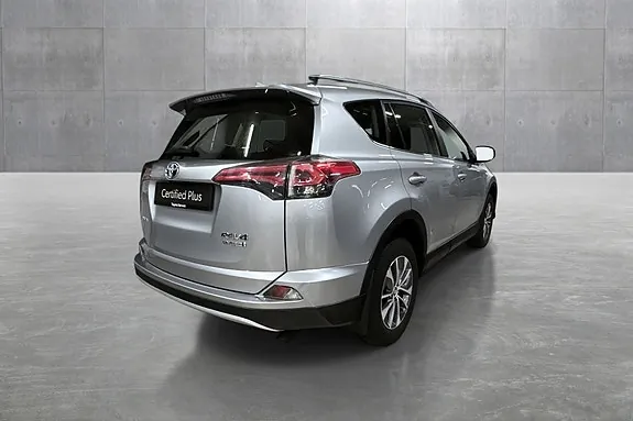 Toyota Rav4 2018 photo 5