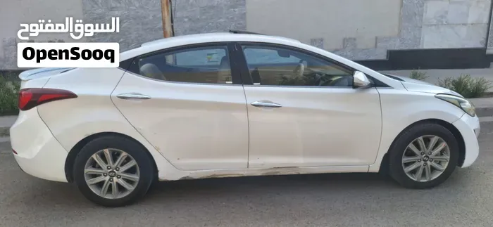 Hyundai Elantra 2015 photo 3