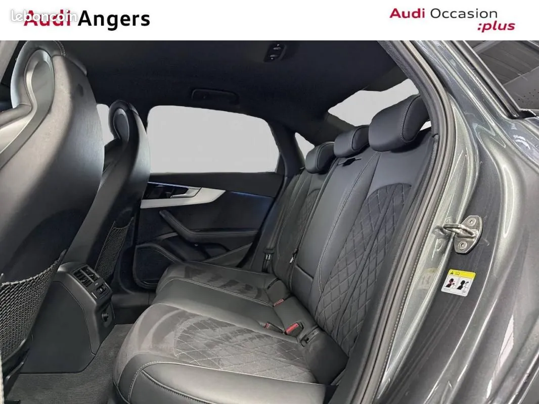 Audi A4 2022 photo 5
