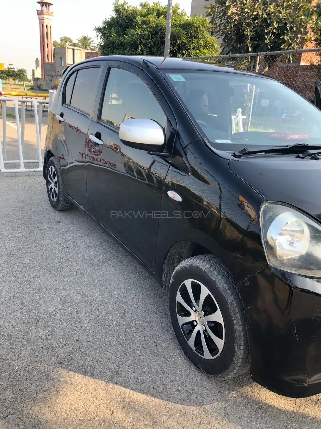 Daihatsu Mira