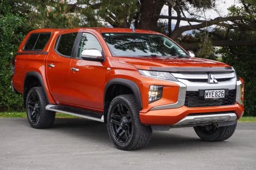 Mitsubishi Triton