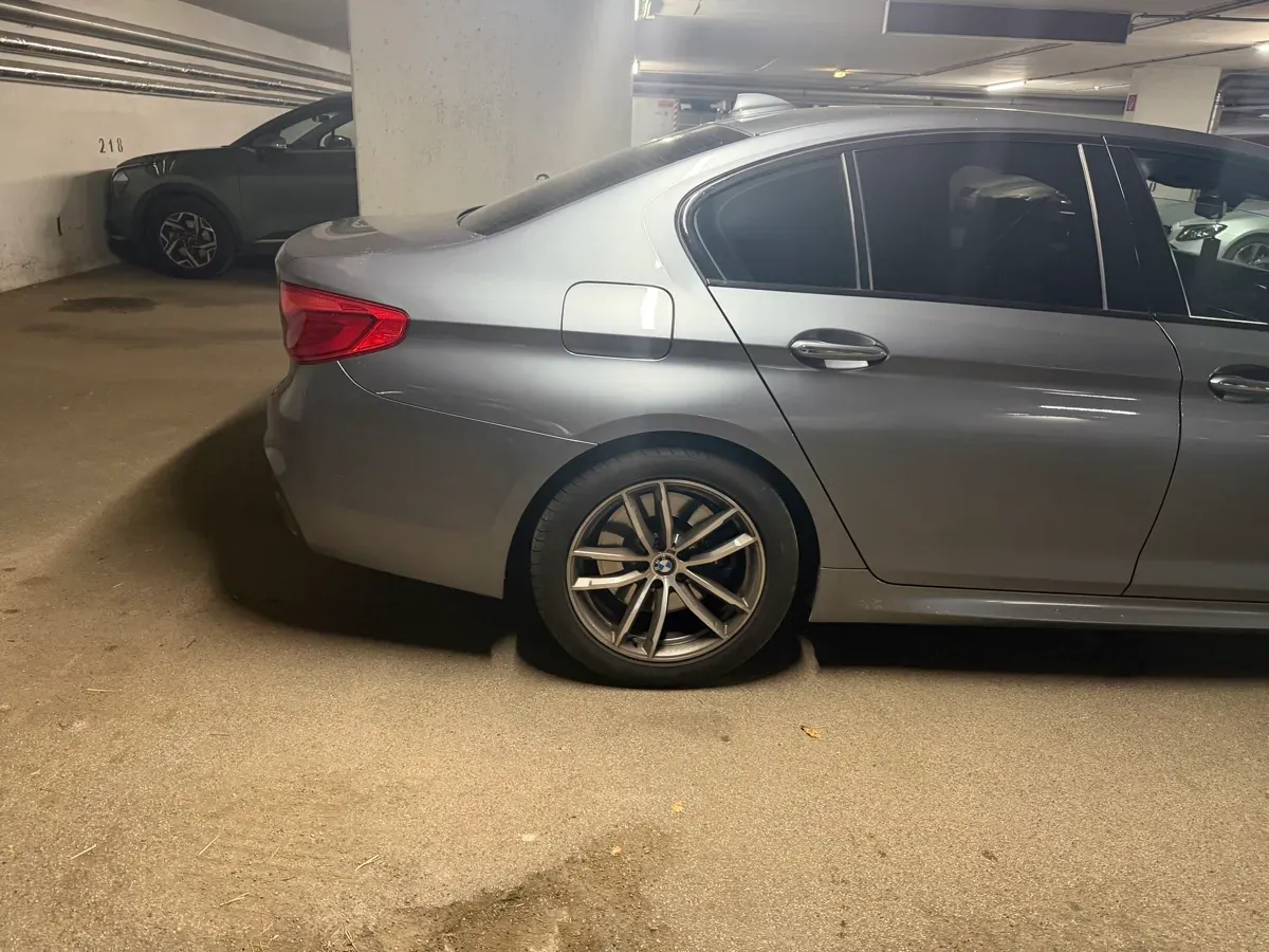 BMW 5 Series 2017 photo 3