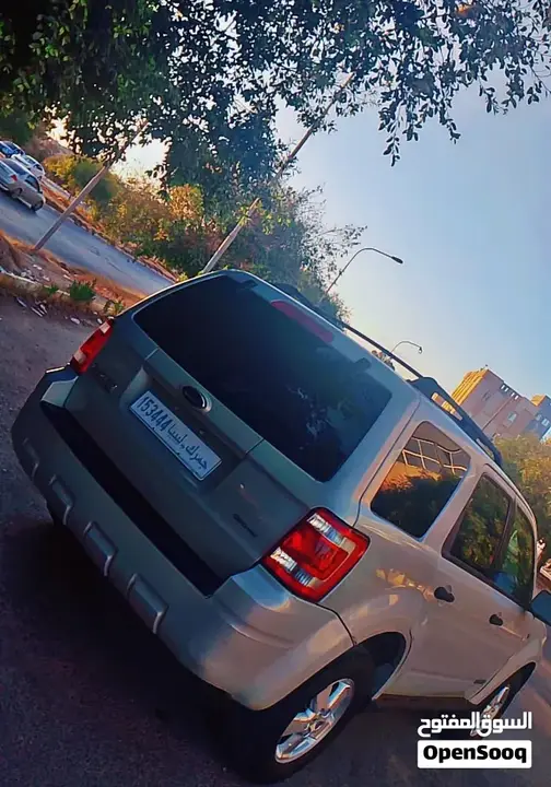 Ford Escape 2009 photo 3