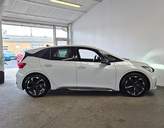 Cupra Born 2023 photo 3