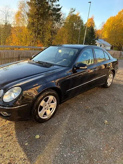 Mercedes-Benz E 200 D 2007 photo 3