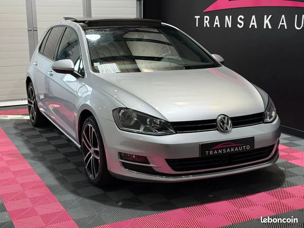 Volkswagen Golf 2013 photo 2