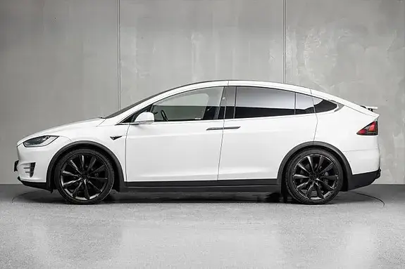 Tesla Model X 2020 photo 4