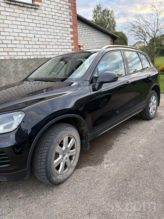 Volkswagen Touareg 2011 photo 3