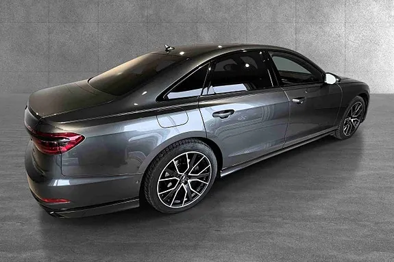 Audi A8 2019 photo 5