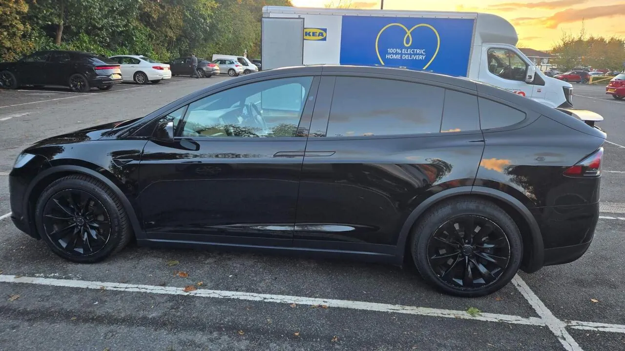 Tesla Model X 2020 photo 4