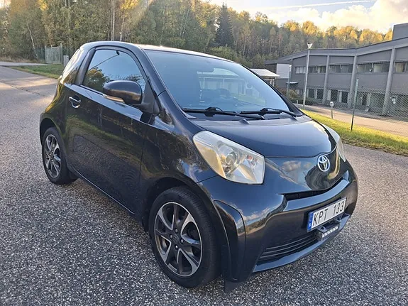 Toyota Iq 2009 photo 2
