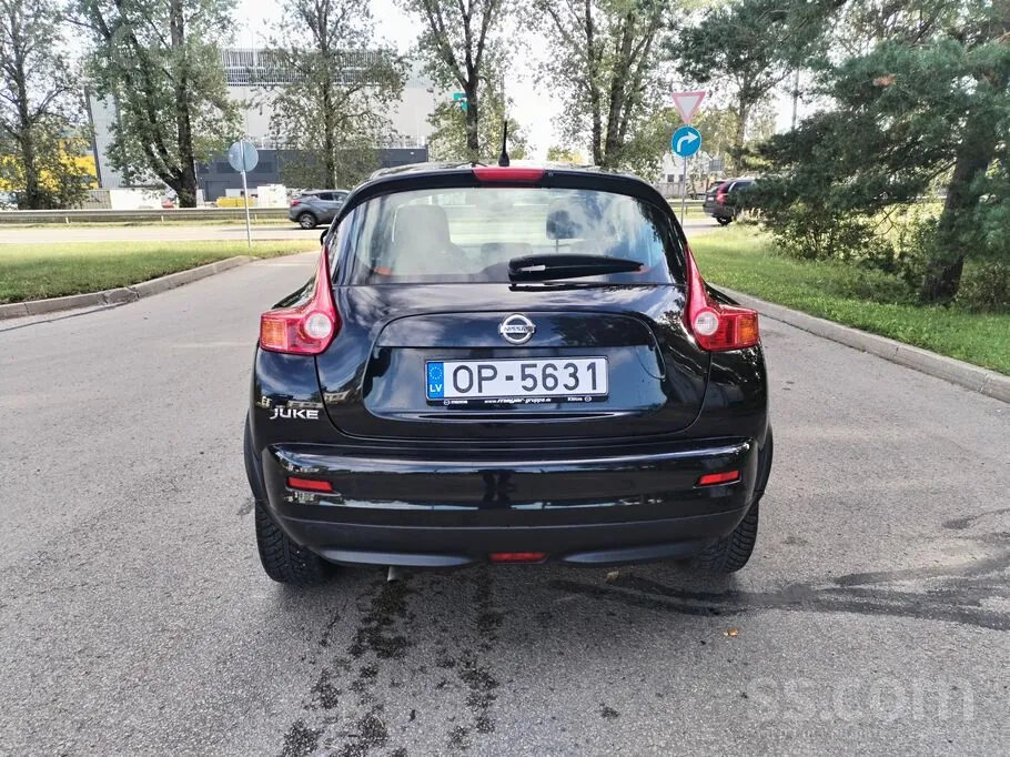 Nissan Juke 2010 photo 4
