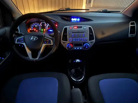 Hyundai I20 2012 photo 5