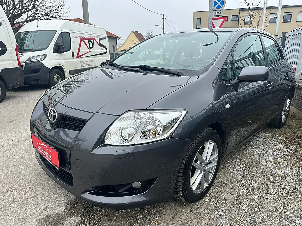 Toyota Auris 2008 photo 3
