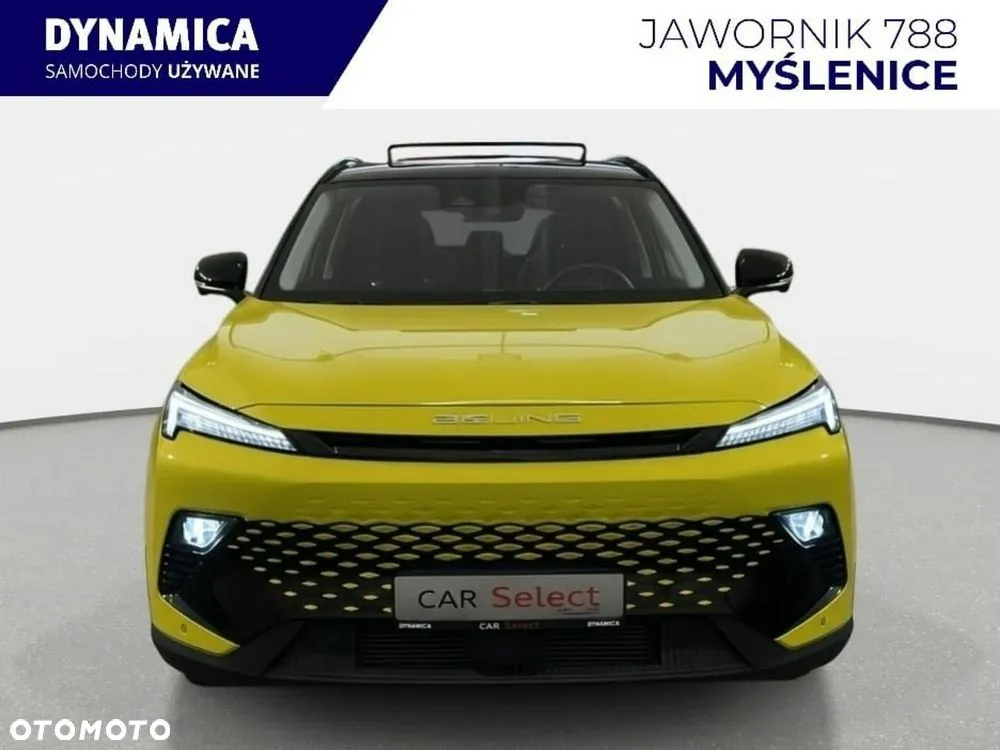 BAIC 5 2024 photo 3