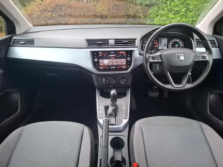 Seat Arona 2018 photo 3