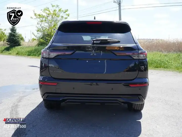 Mitsubishi Outlander 2026 photo 4