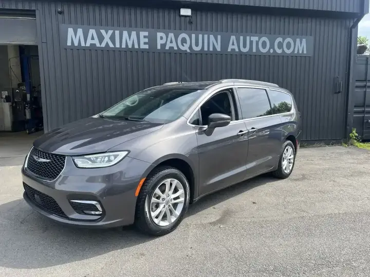 Chrysler Pacifica 2021 photo 3