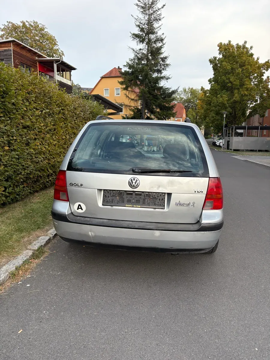 Volkswagen Golf 2001 photo 3