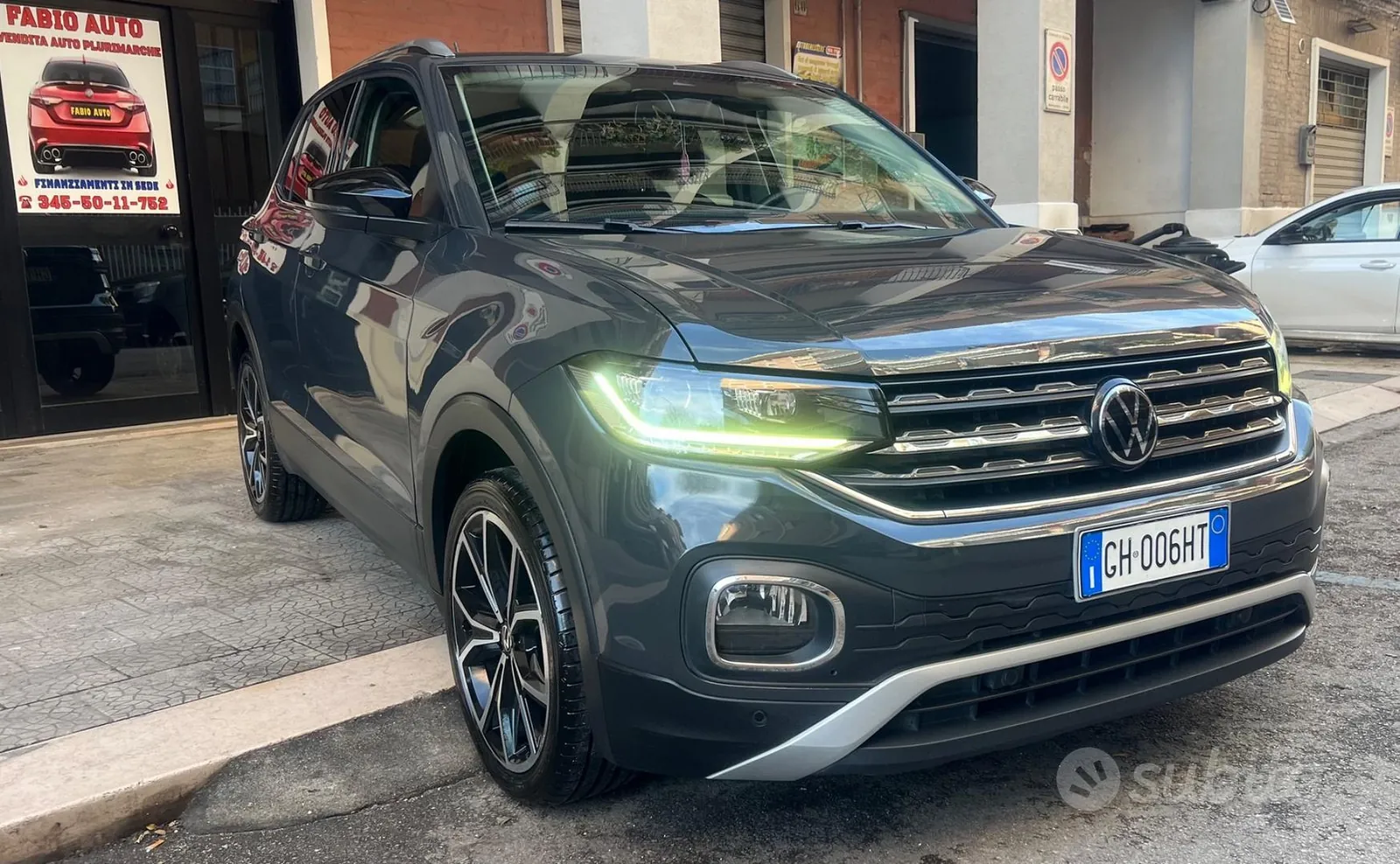 Volkswagen T-Cross 2021 photo 2