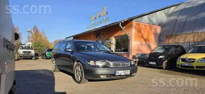 Volvo V70