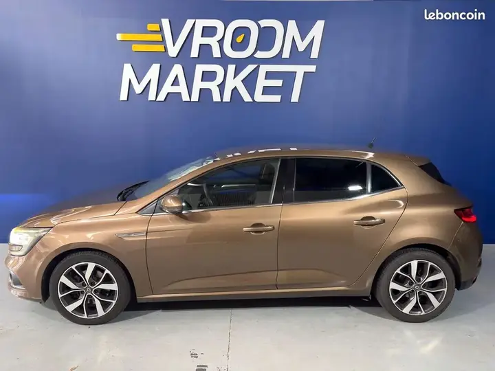 Renault Megane 2016 photo 2