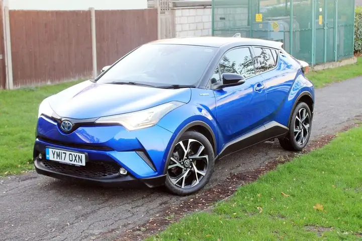 Toyota C-Hr 2017 photo 4