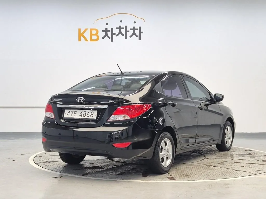 Hyundai Accent 2014 photo 3