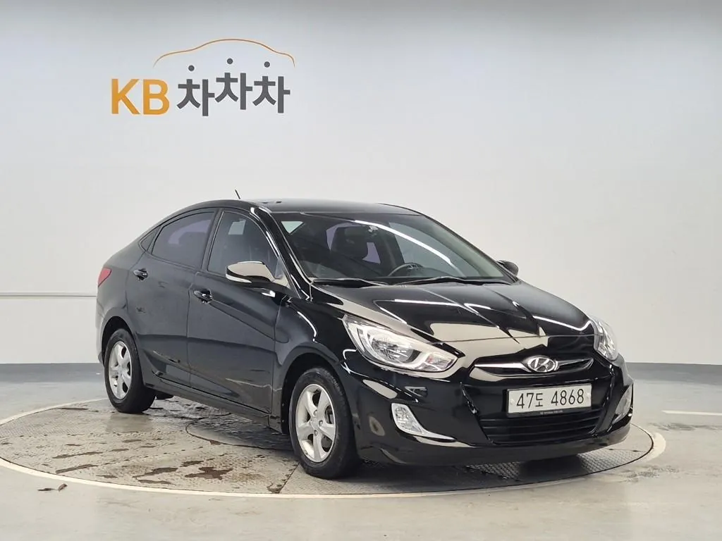 Hyundai Accent 2014 photo 4