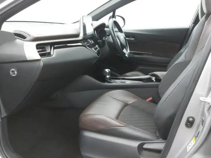 Toyota C-Hr 2018 photo 5