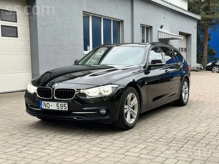 BMW 320