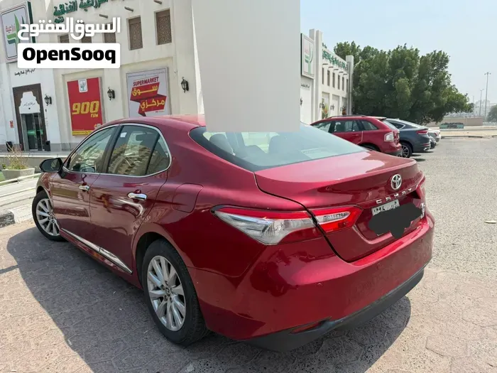 Toyota Camry 2018 photo 2