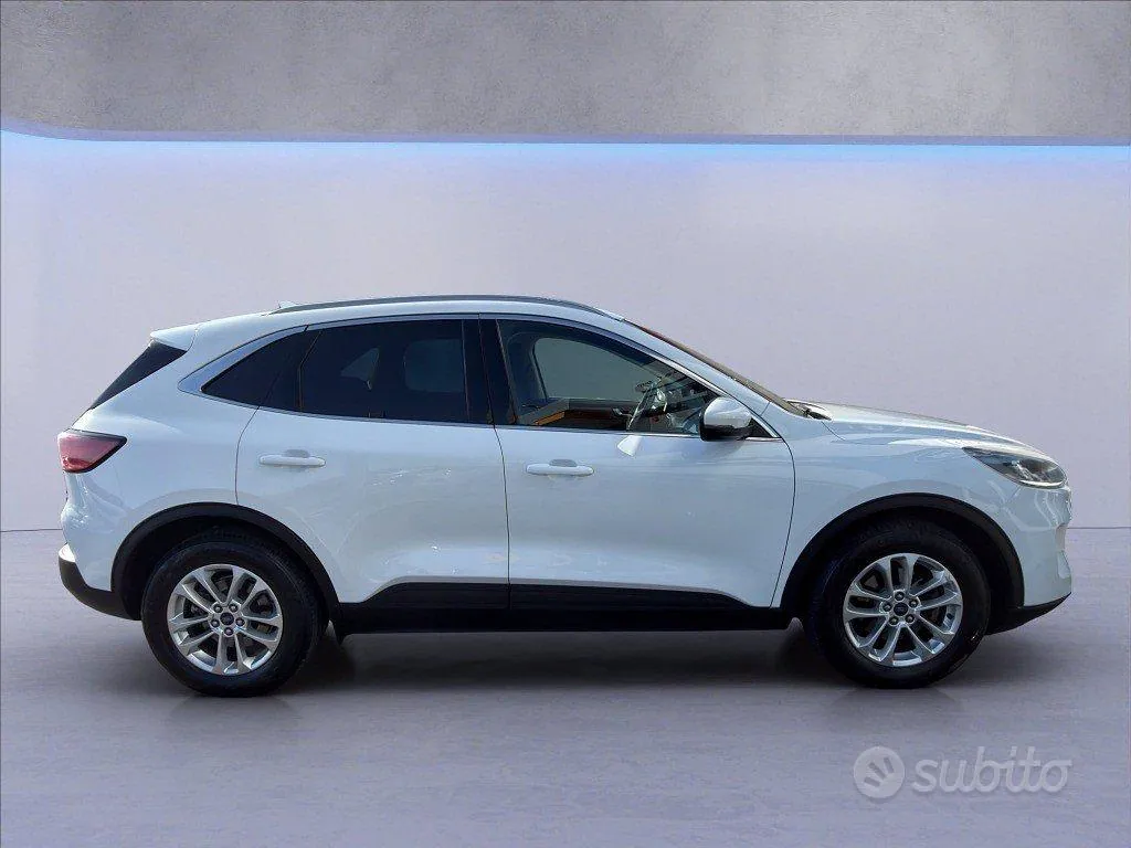 Ford Kuga 2021 photo 3