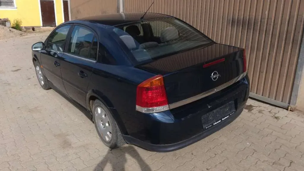 Opel Vectra 2003 photo 2