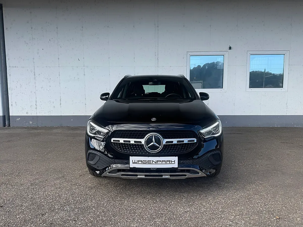 Mercedes-Benz Gla Class 2022 photo 3