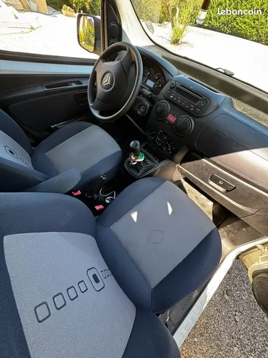 Citroen Nemo Combi 2011 photo 3