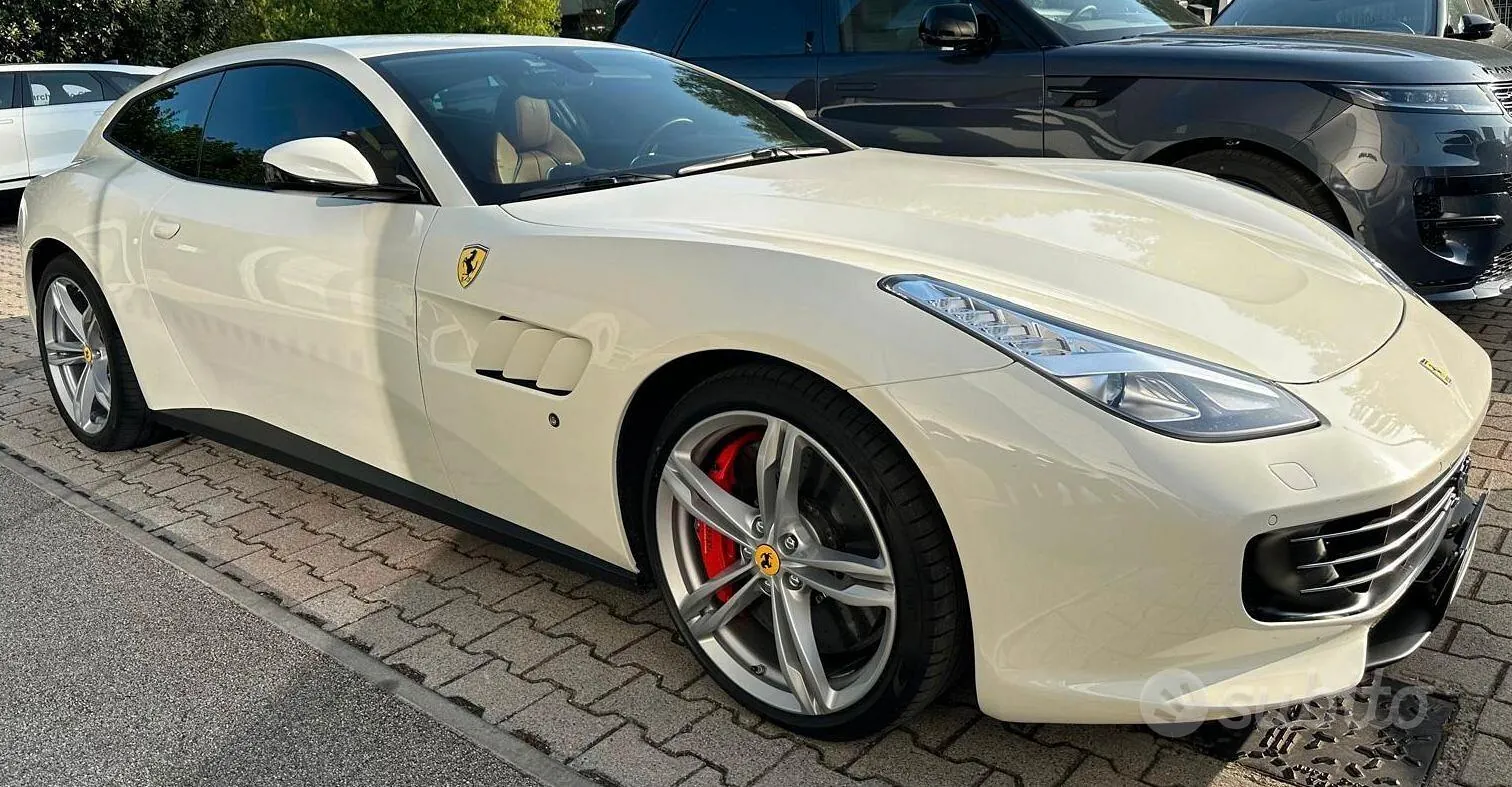 Ferrari Gtc4 Lusso