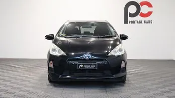 Toyota Aqua 2013 photo 3