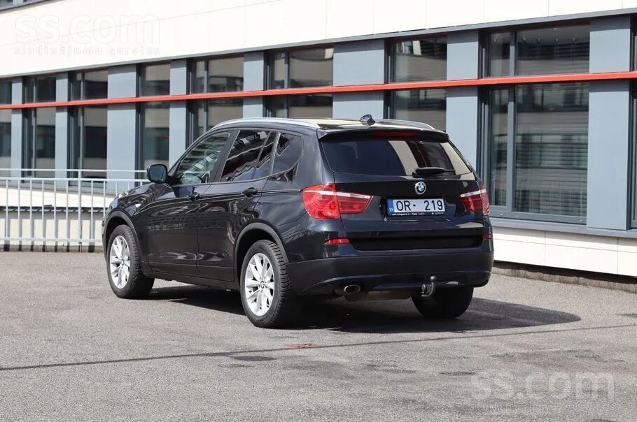 BMW X3 2011 photo 4